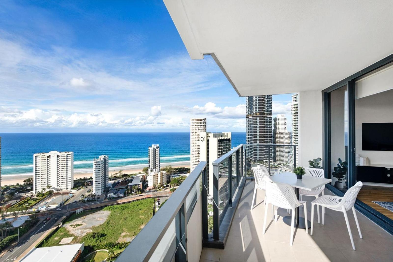 Ruby Apartments - Qstay Gold Coast Bagian luar foto